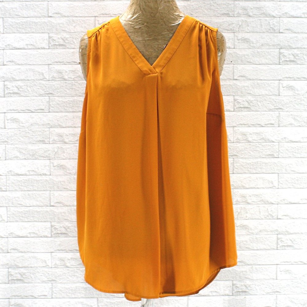 EVRI Top Sleeveless Oversized V-Neck Fall Mustard Yellow  Pleated Plus Size OX